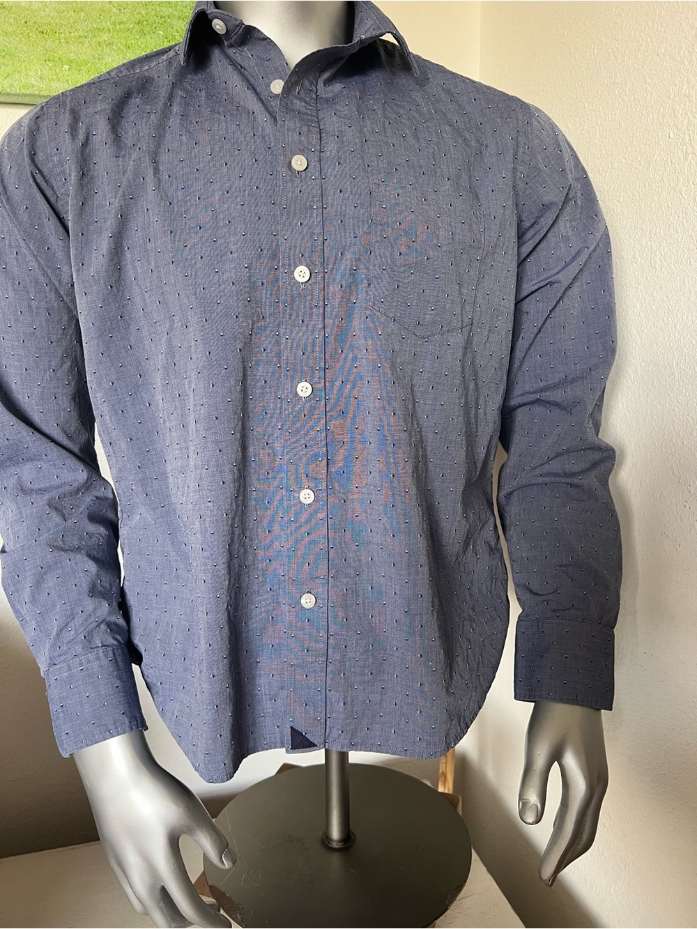 Untuckit Howell button down classic shirt size Medium